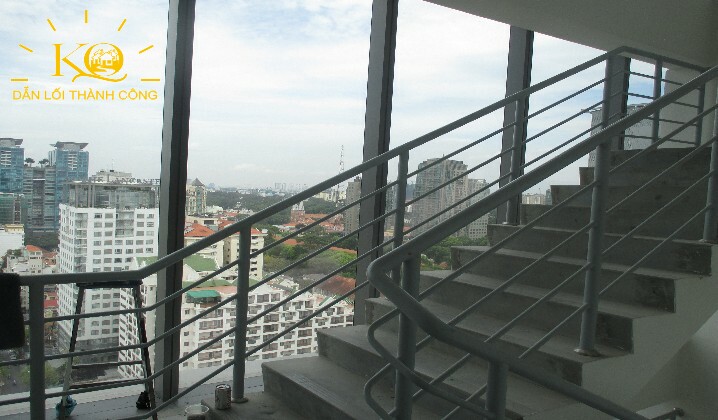 Hình chụp lối thoát hiểm tại Lim Tower